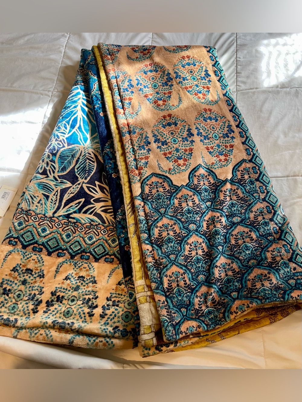 Johnny Was Reversible Taly Cozy Blanket Jungle Print & Blue Paisley Pattern NWT